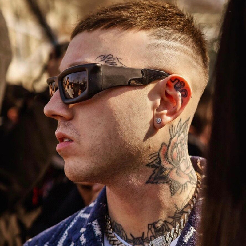 Óculos de sol cyberpunk com ar - Cycling Gear Essentials avaliação e preço
